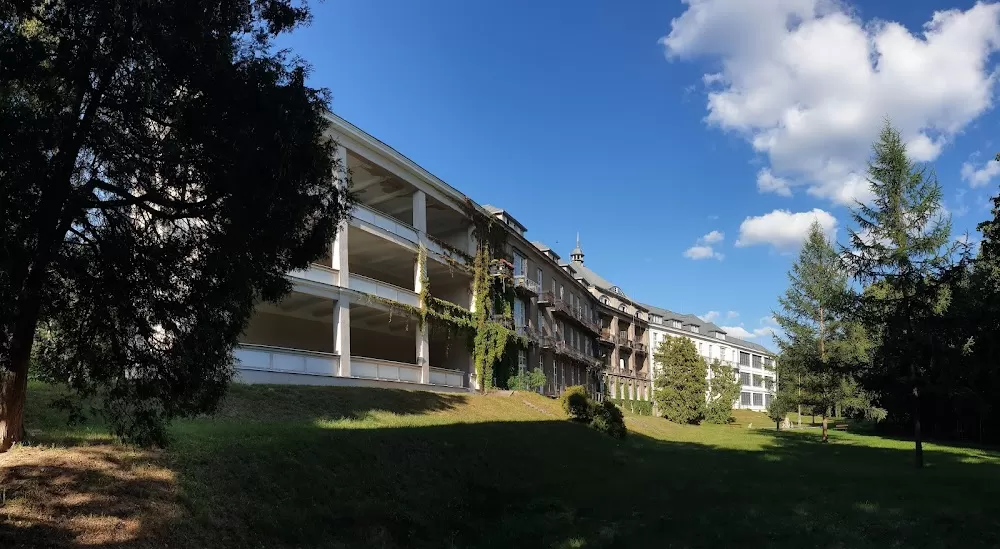 Mazowieckie Centrum Leczenia Chorób Płuc i Gruźlicy - Photo 6
