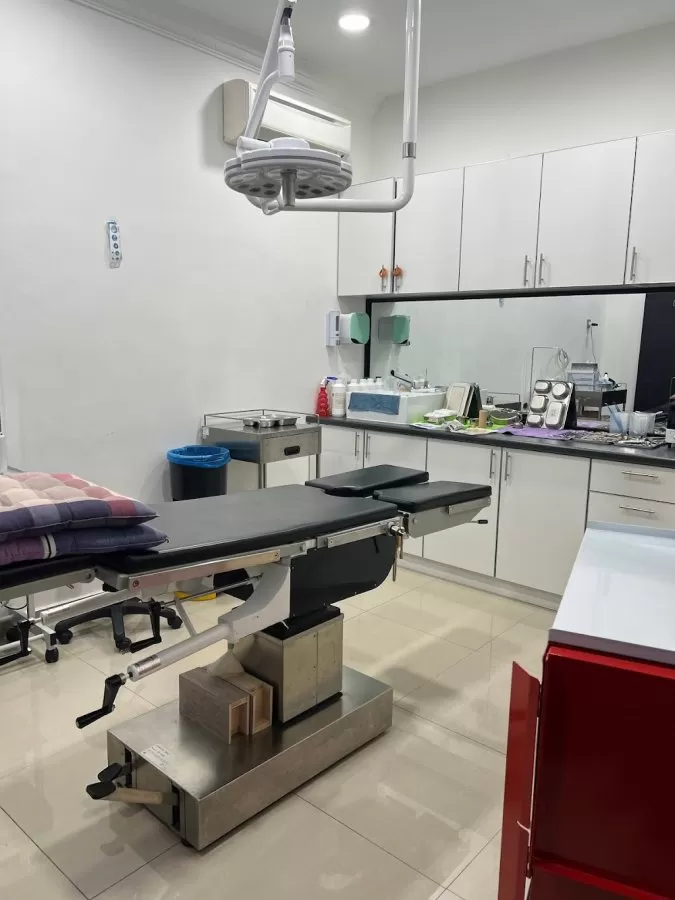 We-Care Clinic (HQ & Surgical Centre) Kuala Lumpur - Photo 1