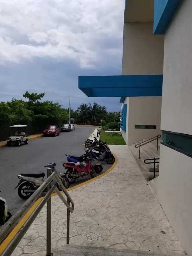 Community Hospital Isla Mujeres - Photo 3