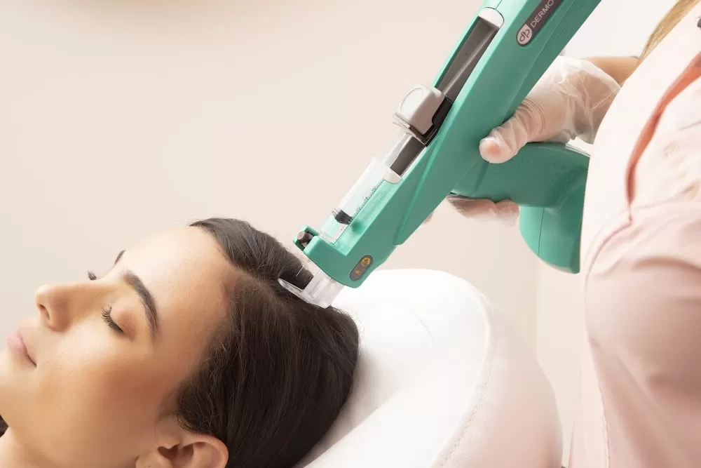 ATDERMA | DRA. ANA TORO | DERMATOLOGÍA ESTÉTICA Y LÁSER - Photo 1