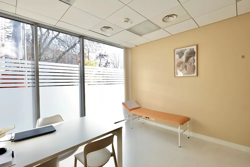 LAMA CLINIC — Медицинский центр (Obrzeżna 5, Mokotów) - Photo 3
