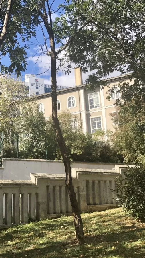 SBÜ Haydarpaşa Numune Eğitim ve Araştırma Hastanesi Sadık Eratik Göz Kliniği - Photo 1
