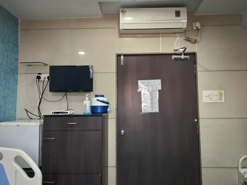 Samarpan hospital - Photo 7