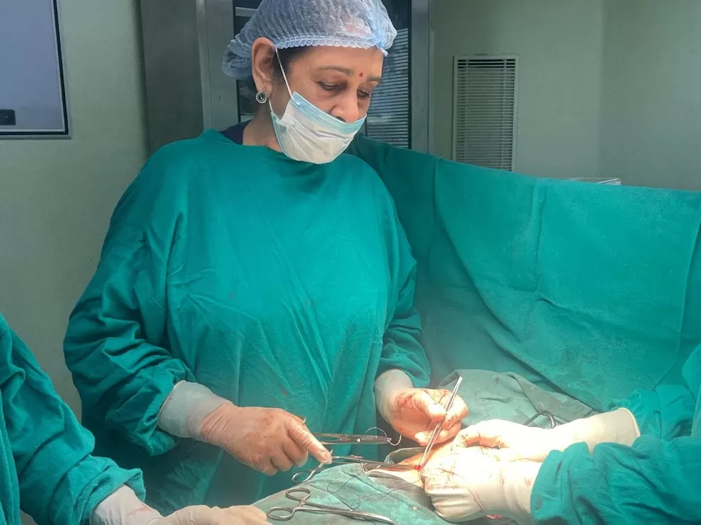 Dr. Yuvakshi Juneja - Photo 8