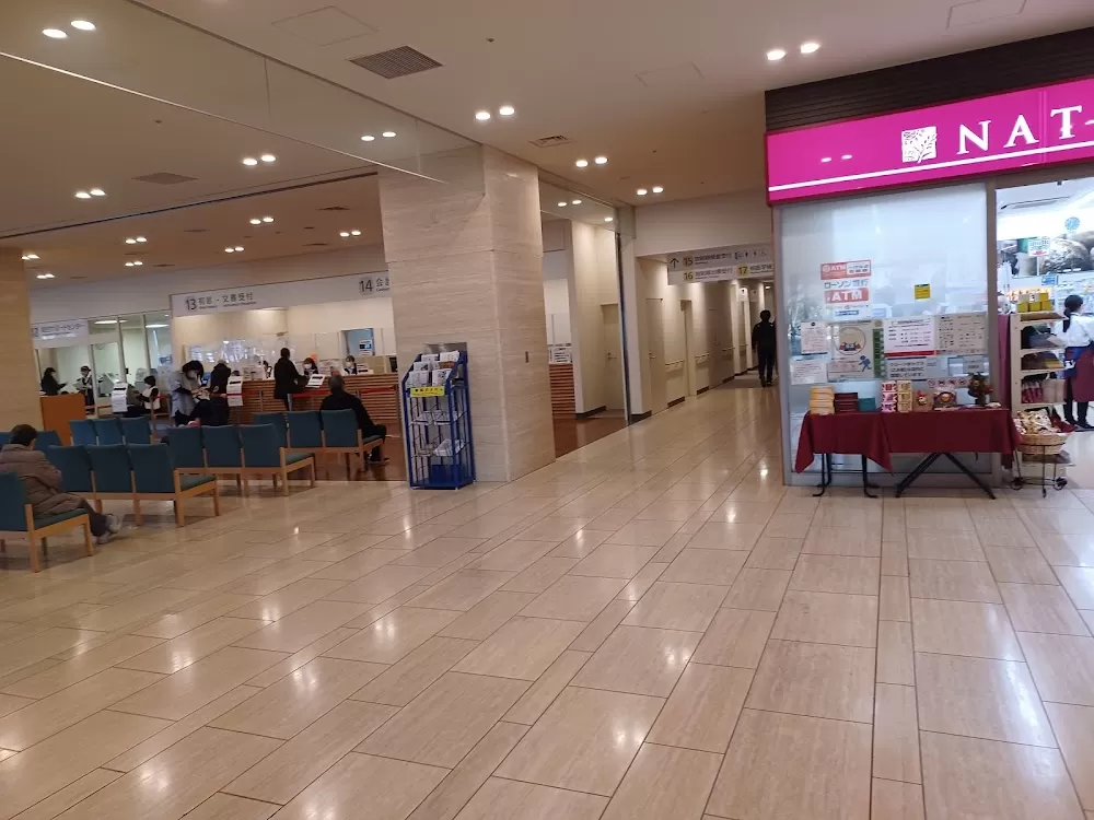 Showa University Koto Toyosu Hospital - Photo 8