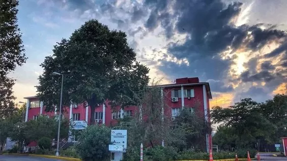 İstanbul Lepra Deri ve Zührevi Hastalıkları Hastanesi - Photo 3