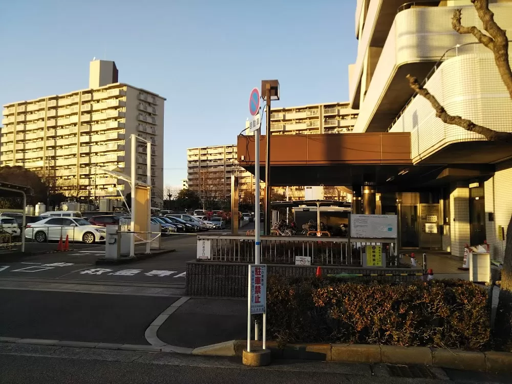 Osaka Saiseikai Izuo Hospital - Photo 2