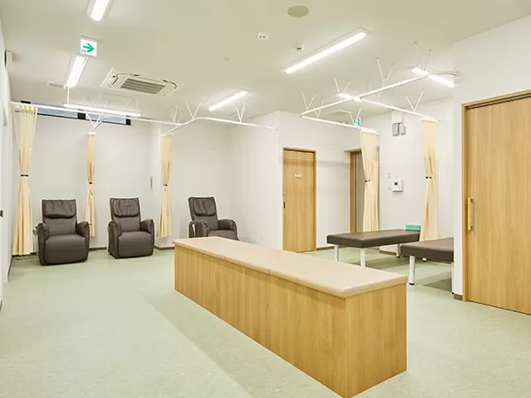 内科/小児科｜西区おとな・こどもクリニック(甲状腺/糖尿病) 予防接種 - Photo 6