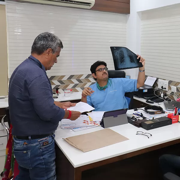 Vishwa Ent Hospital in Ahmedabad - Best ENT Surgeon in Ahmedabad|Ent Doctor in Ahmedabad|Specialist in Ahmedabad, Satellite - Photo 4