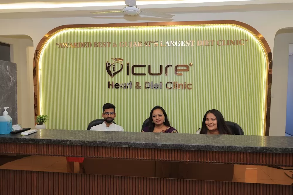 Dr. Krish Vaidya's iCure Heart & EECP Clinic - Photo 4