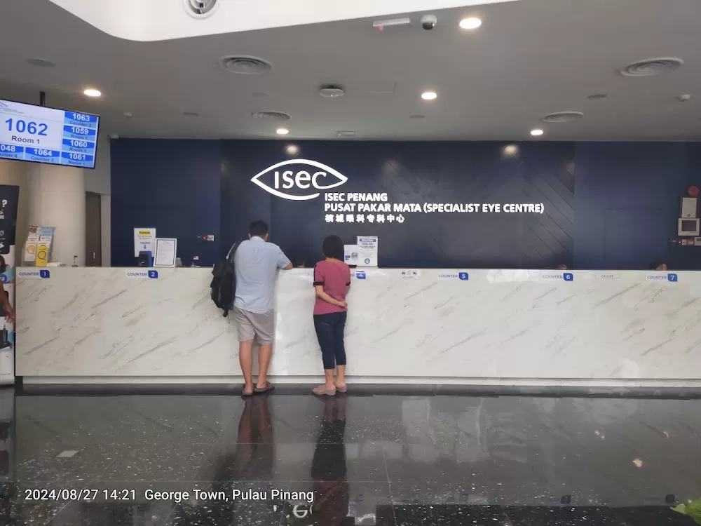 ISEC Penang Pusat Pakar Mata Specialist Eye Centre Penang - Photo 1