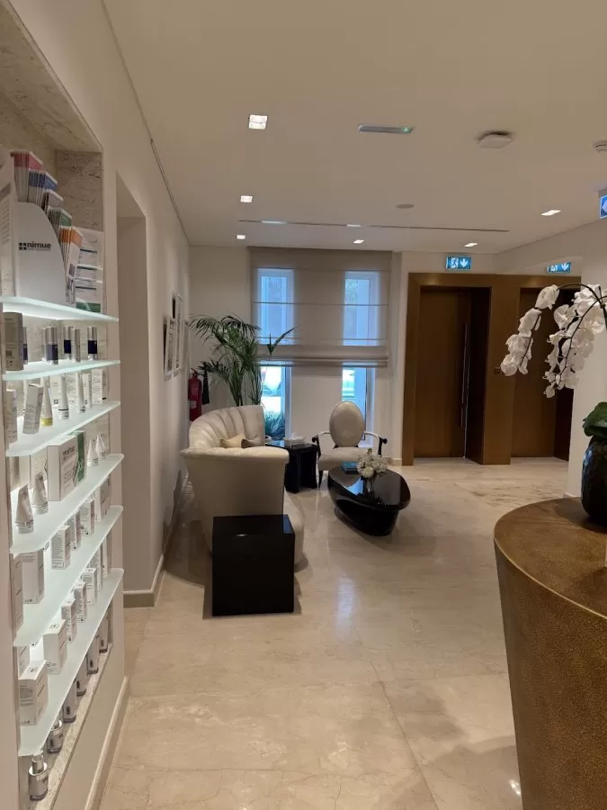 Altaderma Clinic & Training Center Dubai - Photo 6