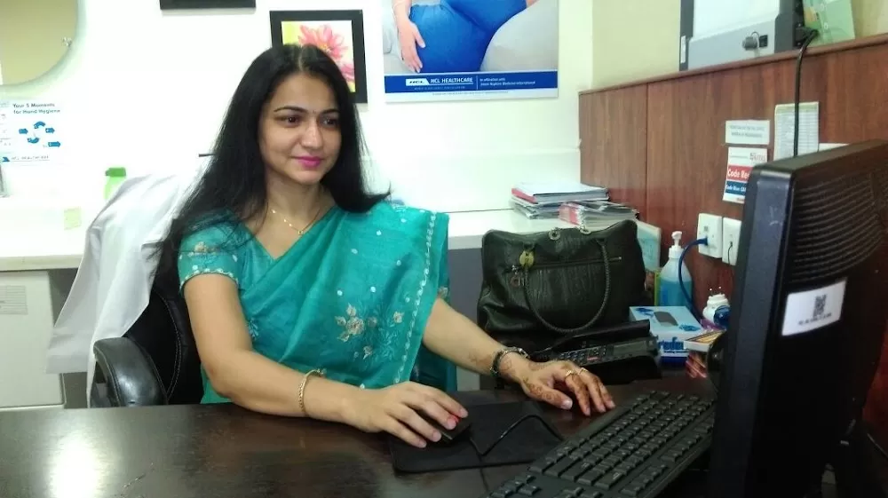 Dr Deepika Tiwari- Gynecologist & Pregnancy Specialist Doctor - Photo 1