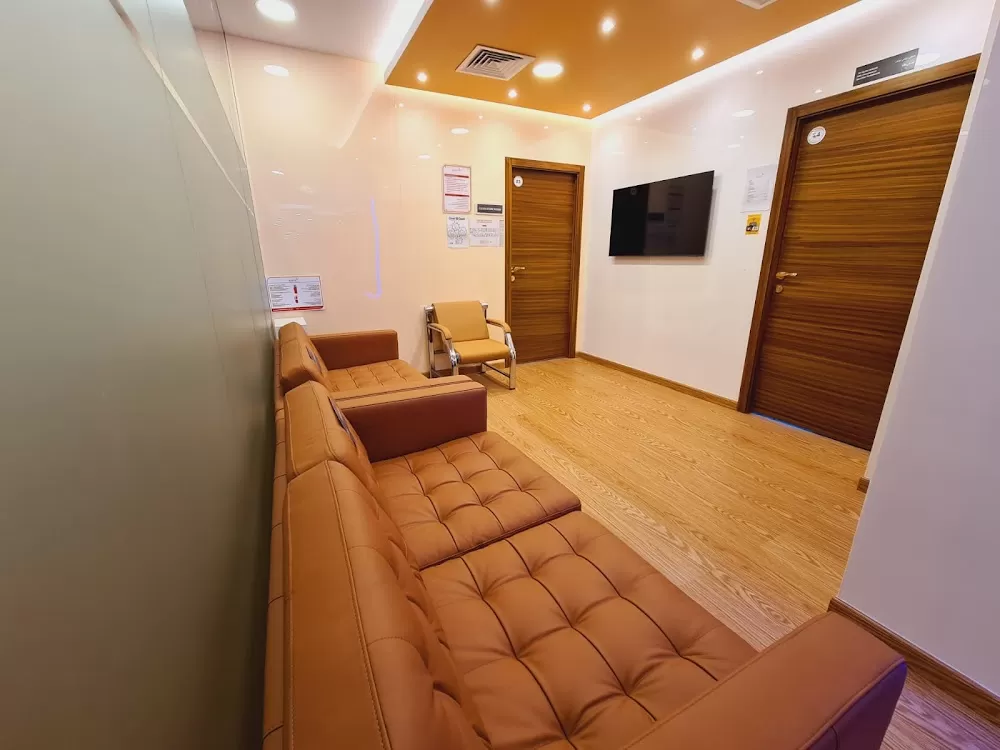 Apollo Medical Centre Sole Proprietorship LLC - Photo 3