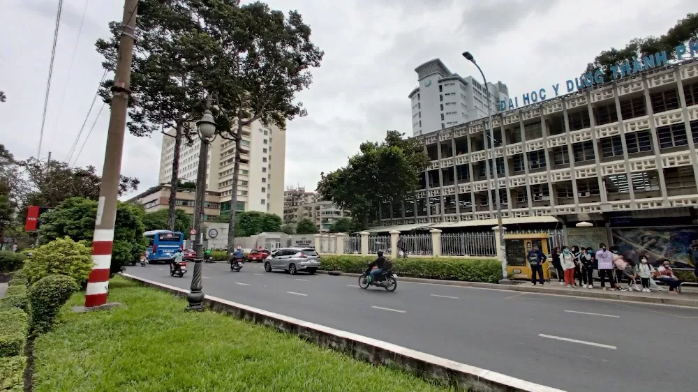 University Medical Center HCMC - Photo 3