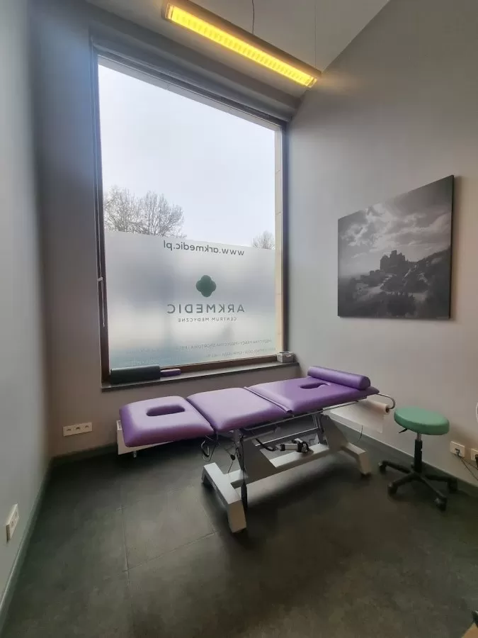 Arkmedic - Konsultacje Lekarskie, Badania, USG, Fizjoterapia, Masaż. - Photo 4