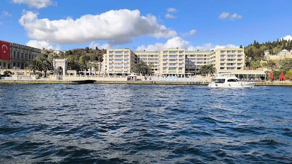 T C Saglik Bakanligi Istanbul Egitim ve Arastirma Hastanesi - Photo 7