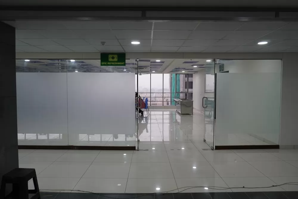 Epic Hospital - Photo 8