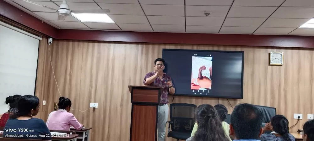 Dr Nishant - Photo 3