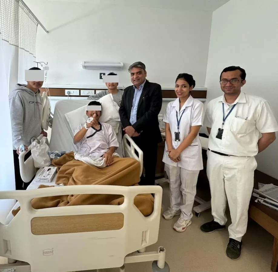Dr Manoj Gupta - Photo 8