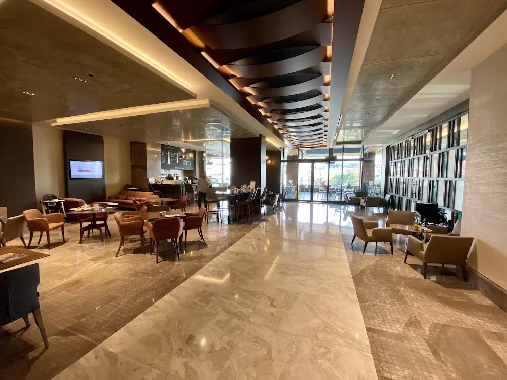Acıbadem Altunizade Hastanesi - Photo 7