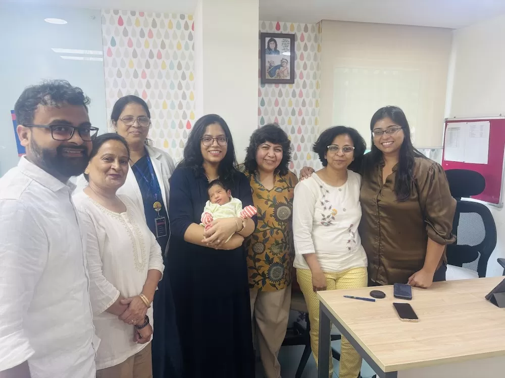 Dr. Preety Aggarwal - Best Gynecologist in Gurgaon | Normal Delivery, PCOS Doctor, High Risk Pregnancy Specialist - Photo 4