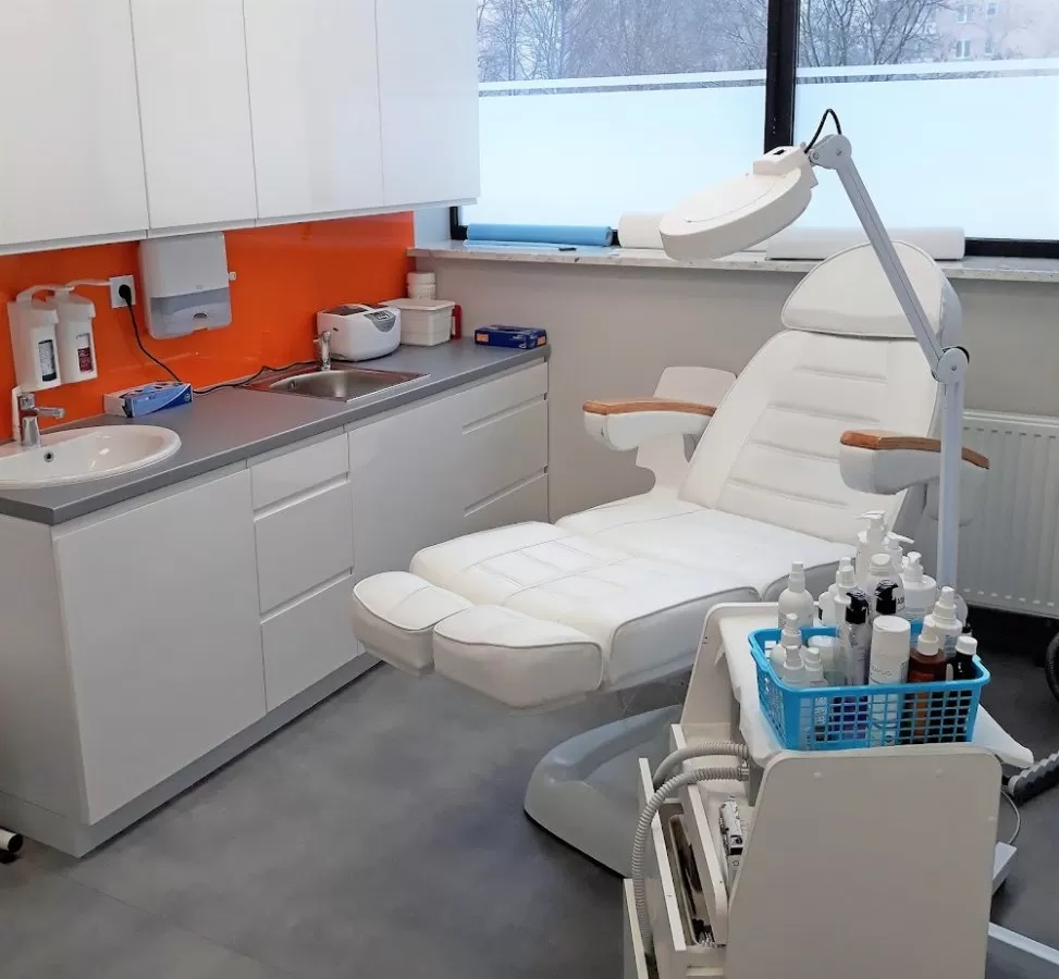 Centrum Medyczne MEDICUM - Poradnia ortopedii i rehabilitacji - Photo 8