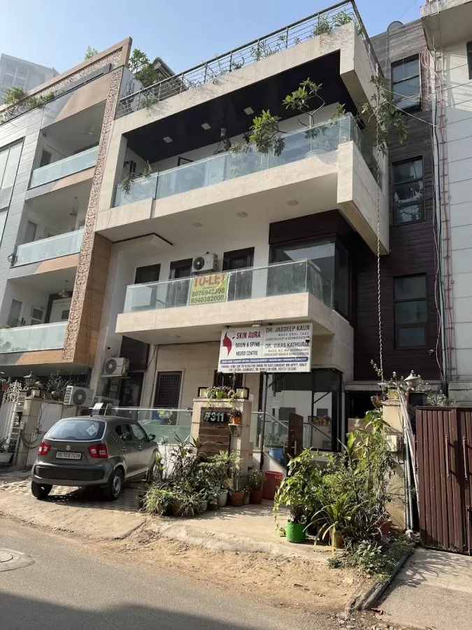 Skin Aura Brain And Spine Neuro Centre - Best Skin Clinic in Gurgaon - Photo 3