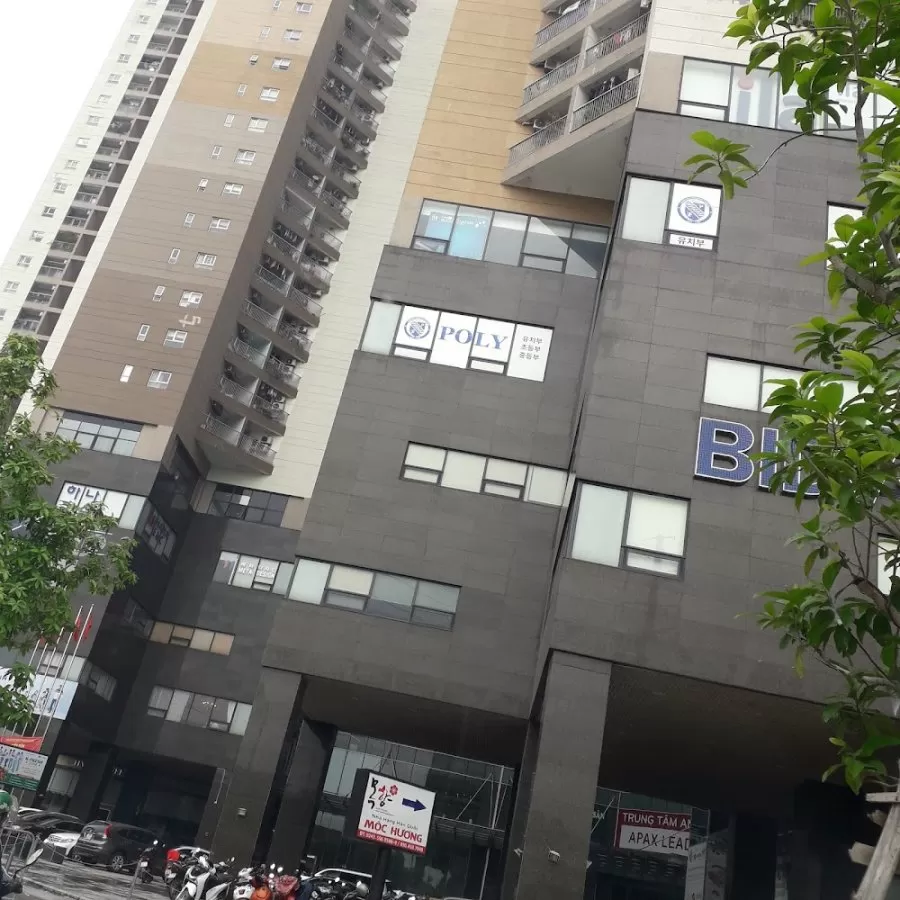 Kims Clinic - Photo 2