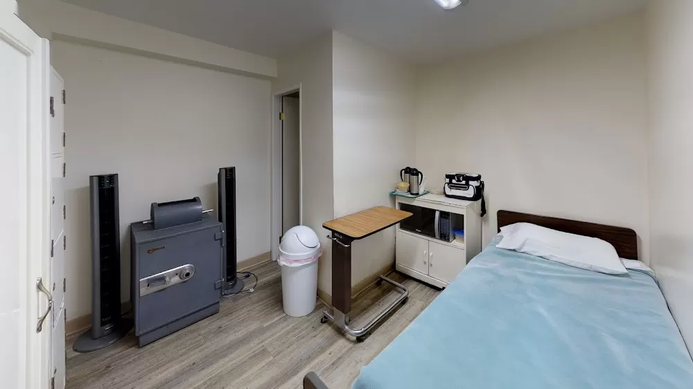 BioCare Hospital and Wellness Center - Photo 8