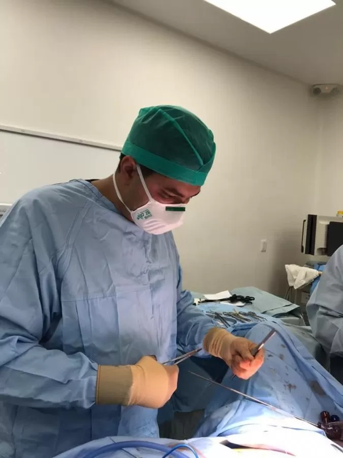 Dr. Jonathan Valenzuela, Urología Ginecológica y disfunción de Piso Pélvico - Photo 2