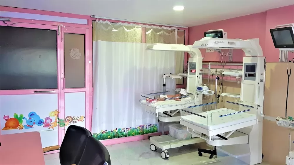 Dr. Sandhya Gupta-Consult With Best Paediatrics Doctor Near Me | Cholera | Measles | Mumps | 20+ Yrs. of Exp. - Photo 5