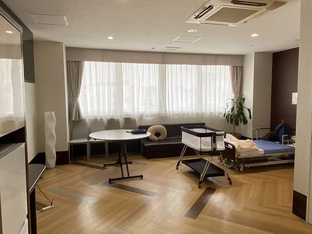 Tokyo-Shinagawa Hospital - Photo 2