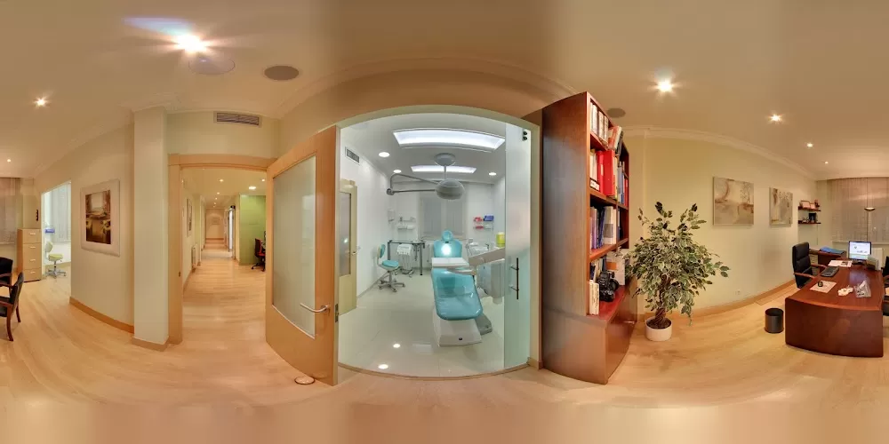 Clínica Dental Centro Madrid Clínica Velazquez - Photo 6