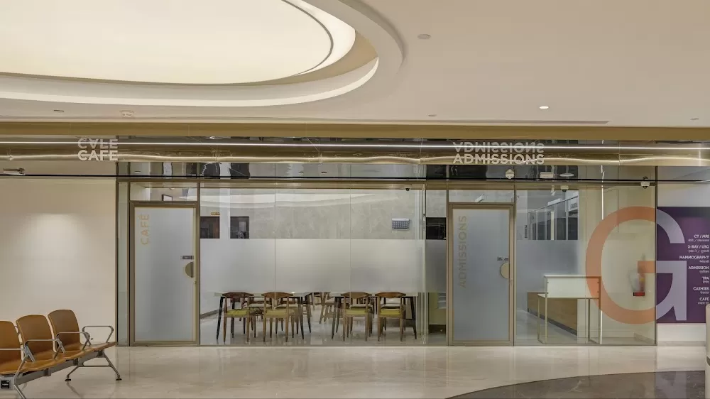 Best Cancer Hospital in Mahim, Mumbai | Fortis SL Raheja Hospital, Mahim - Photo 1