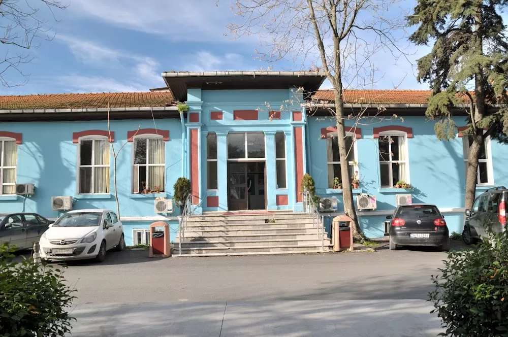 Yedikule Göğüs Hastalıkları ve Göğüs Cerrahisi Eğitim ve Araştırma Hastanesi - Photo 6