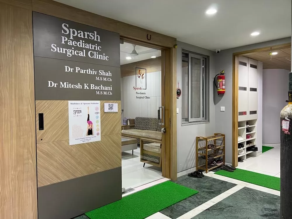 Sparsh Paediatric Surgical Clinic : DR PARTHIV SHAH ( Paediatric and Neonatal Surgeon) - Photo 5