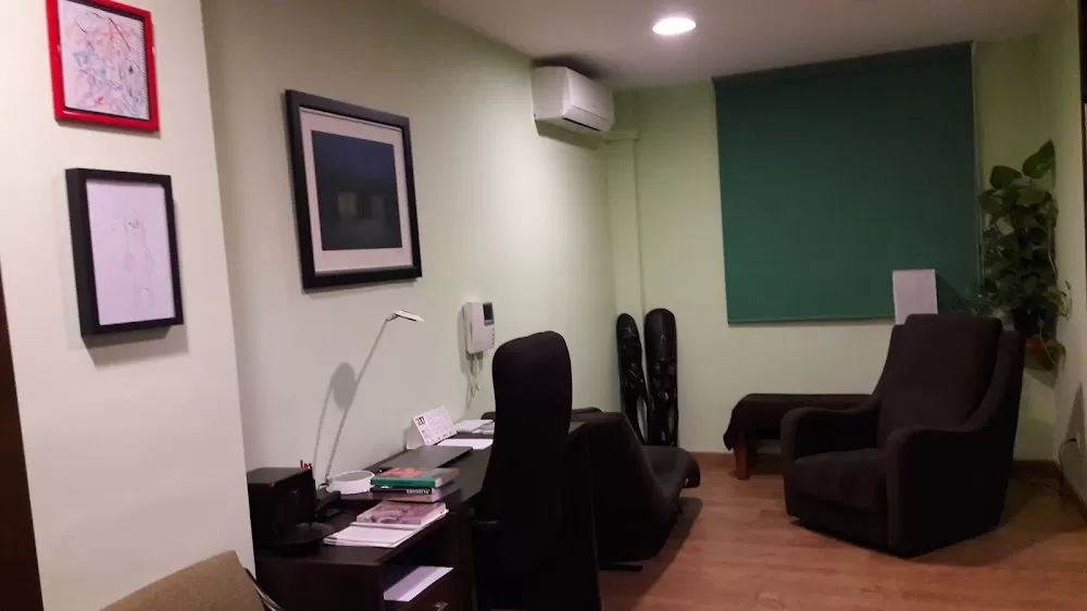UNITAT DE PSICOTERAPIA BCN: Psiquiatria, Psicologia i Psicoanàlisi - Photo 5