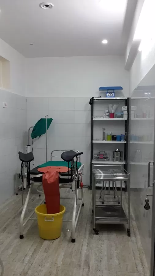 Adarsh Hospital - Maternity, Gynaecologist, Abortion, Child Health, Vaccination and Ultrasound center - Photo 3