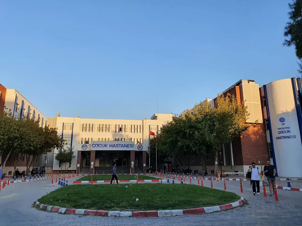Ege University Medical Faculty Hospital - Photo 1
