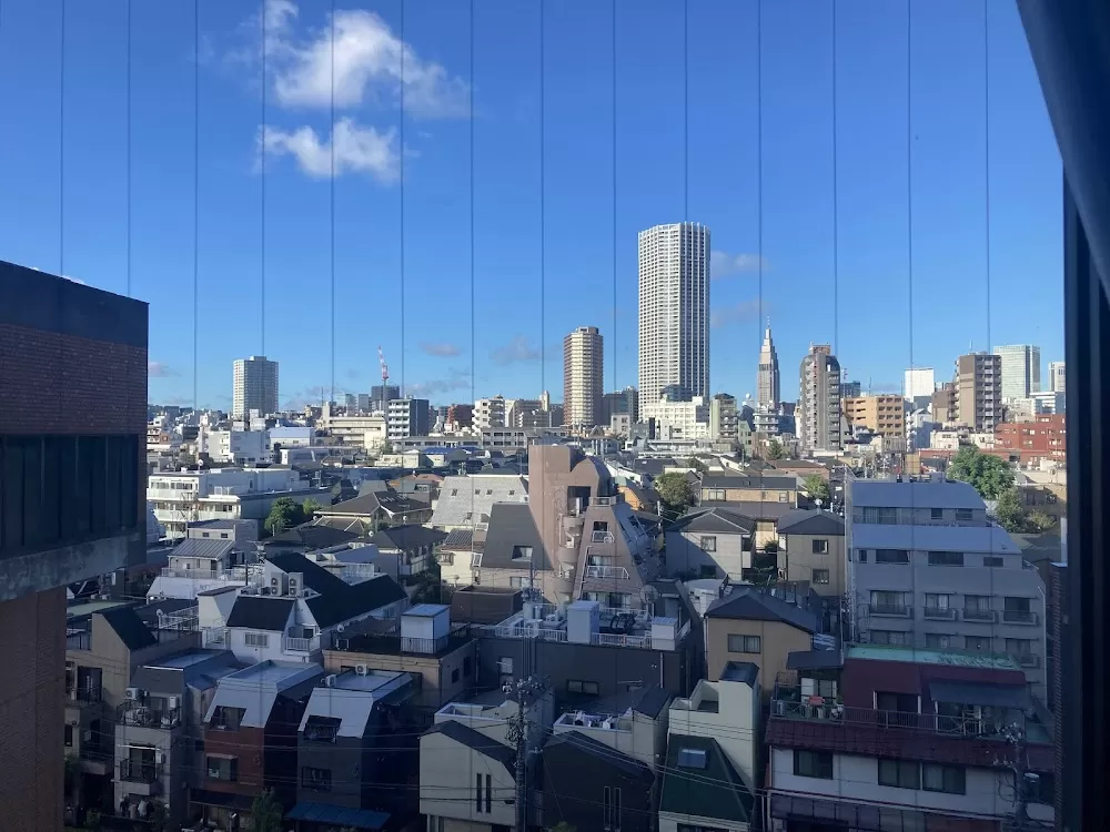 東京女子医科大学病院中央病棟 - Photo 3