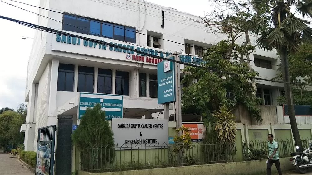Saroj Gupta Cancer Center & Research Institute - Photo 1