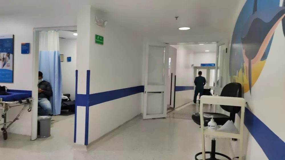 Clinica Infantil Santa Maria del Lago - Colsanitas - Photo 5