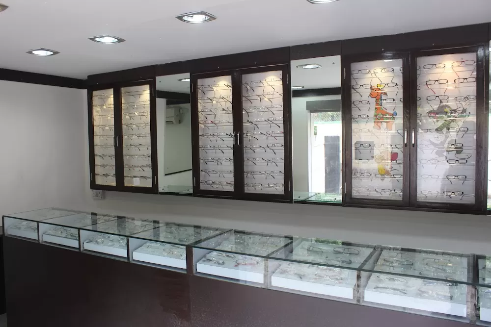 Aditya Eye Hospital & Laser Centre - Photo 1