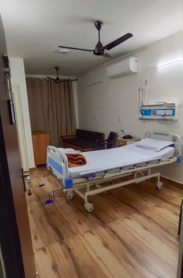Bhagat Hospital - Photo 4