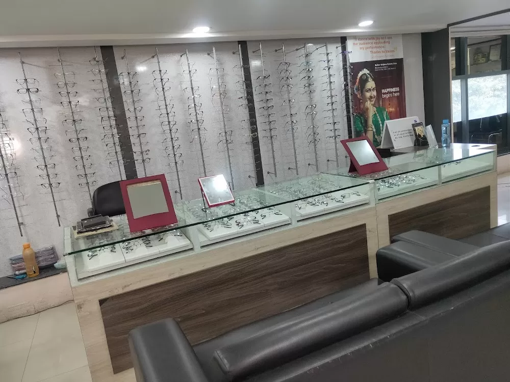 Vasan Eye Care Hospital - (Shivaji Nagar, Secunderabad) - Photo 8