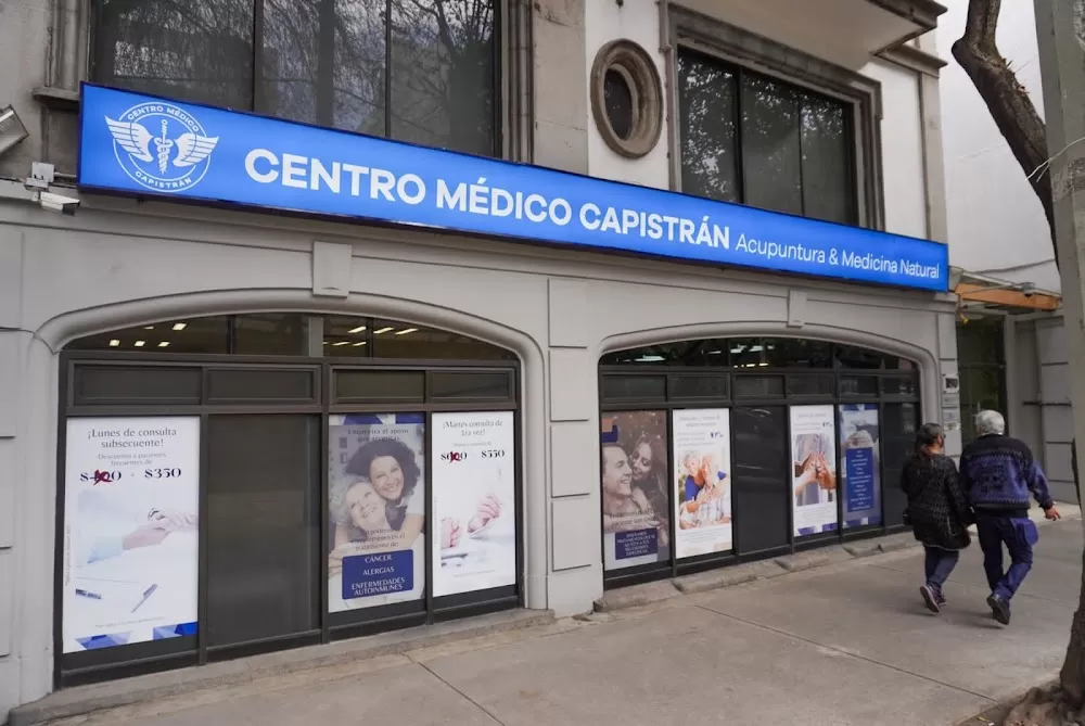 "Centro Medico Capistran" - Photo 8