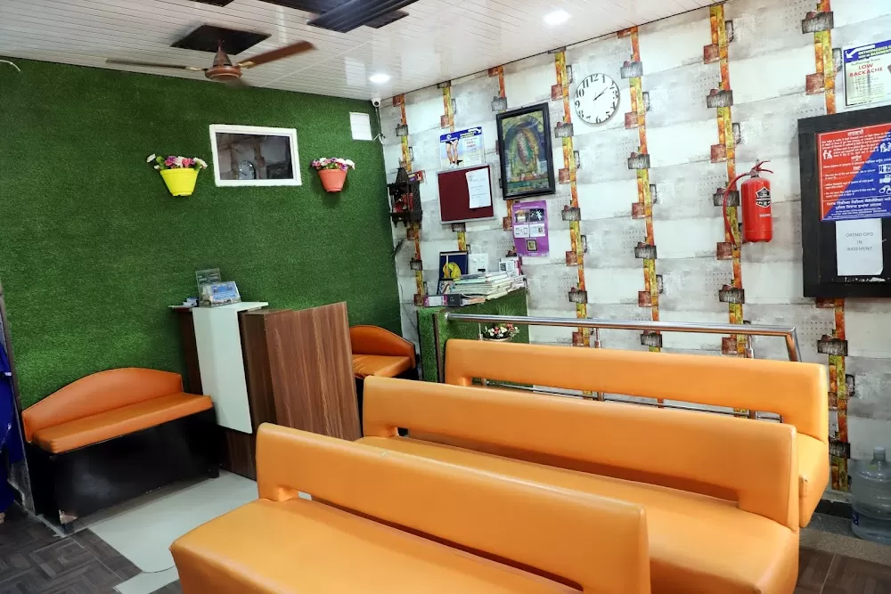 Santosh Hospital - Best Gynae Hospital in Zirakpur , Best Orthopedic Hospital in Zirakpur | Maternity Clinic - Photo 4