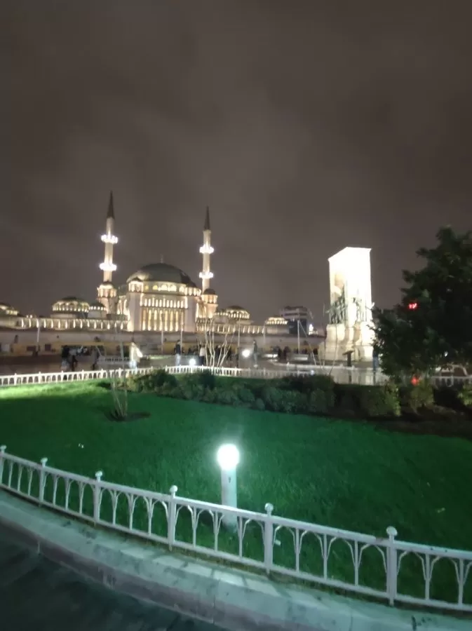 Taksim Training and Research Hospital - Photo 8