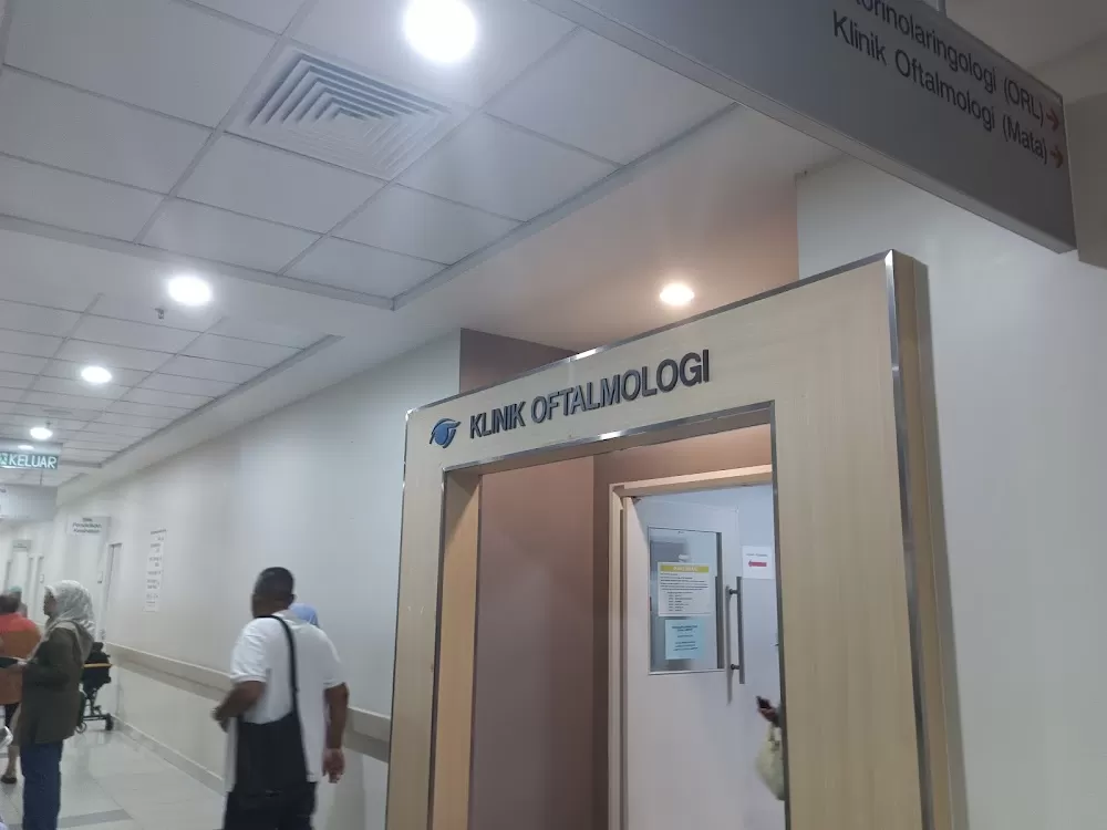 Hkl opthalmology clinic - Photo 8